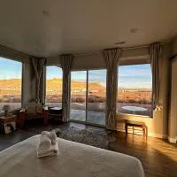 Canyon Oasis suite with Grand Mesa view、ビッグ・ウォーターのホテル
