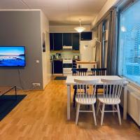 Hotel-standard design apartment with private sauna and terrace, hotel in: Leppävaara, Espoo