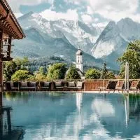 Werdenfelserei, hotel v destinaci Garmisch-Partenkirchen