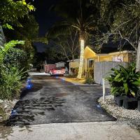 Sandelwood Studios', hotel u Nassauu