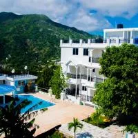 J&G Villa Hotel, hotel en Cabo Haitiano