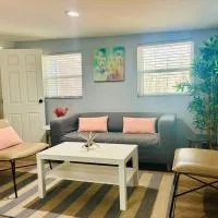 Serene & Cozy Stay near Lake Norman, hotel v destinaci Denver