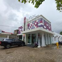 Urbanview Hotel B Liv Kendari, готель у місті Puunggolaka