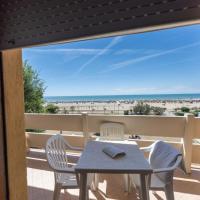 Seaside flat with terrace - Beahost, hotel a Bibione, Bibione Lido dei Pini