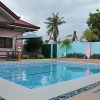 Kojie Guest House, hotel in Moalboal