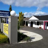 Papakura Pioneer Motor Lodge & Motel, hotelli kohteessa Papakura lähellä lentokenttää Ardmoren lentokenttä - AMZ 