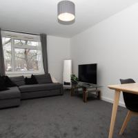 Modern 1 bed flat on the outskirts of Kingston
