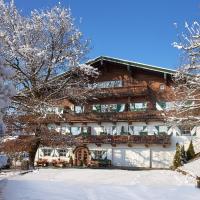 Landsitz Römerhof - Hotel Apartments: Kitzbühel'de bir otel