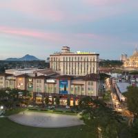 The Waterfront Hotel Kuching, hotell i Kuching