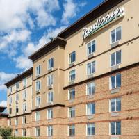 Radisson Hotel & Suites Fort McMurray, hotel in zona Aeroporto Internazionale di Fort McMurray - YMM, Fort McMurray
