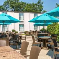 Country Inn & Suites by Radisson, Traverse City, MI, hotel u gradu Travers Siti