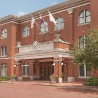 Viesnīca Country Inn & Suites by Radisson, St Charles Historic District pilsētā Sentčārlza