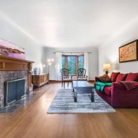 Explore Vancouver from Deluxe house with 3 BD