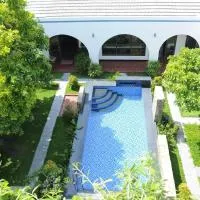Tropical Homestay Phu Yen、トゥイホアにあるTuy Hoa Airport - TBBの周辺ホテル