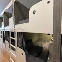 Alphabet Home Capsule, hotel in District 10, Ho Chi Minh City