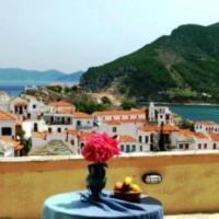 Aperanto Galazio, hotel a Skopelos Town