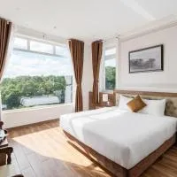 PINE VIEW Hotel Dalat, hotel en Dalat