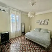 Studio Sommieres, hotel u gradu Sommières
