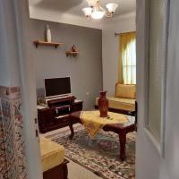 Appartement F3 équipé, spacieux près du centre, hotel near Biskra Airport - BSK, Biskra