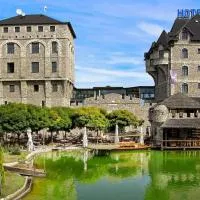 Etno selo Stanišići Hotel Pirg, готель у місті Dvorovi