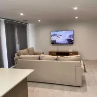 Canberra 3 Bedroom home to remember，Harrison的飯店