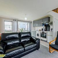 2 Bed in Freshwater East FB211