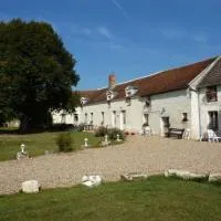 Maison dans belle longère - La Serrerie, ξενοδοχείο σε Thenay