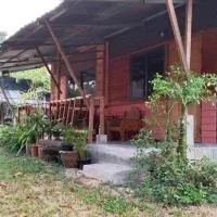 Adinda house อดินดาเฮาส์、チェンダオのホテル