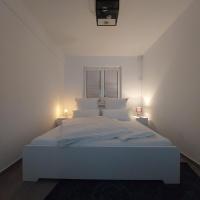 Modern apartment cologne, готель в районі Mülheim, у Кельні