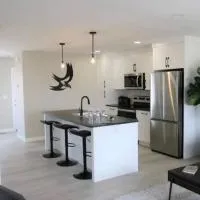 New Townhouse in Red Deer, hotel in Red Deer