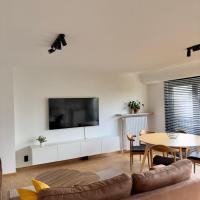 Cosy apartment in Ghent, hotel in: Ledeberg, Gent