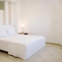Cozy apartment near Airport, hotel u gradu 'Koropíon'