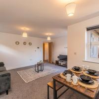 Luton flat near town centre for Relocators, Tourists, Families