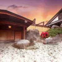 Beautiful Japanese Garden Kagetsu, hotel in Fuefuki