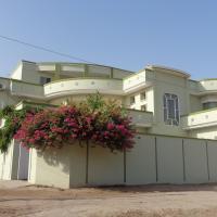 Royal Castle, hotel poblíž Mezinárodní letiště Šejk Zaíd - RYK, Rahim Yar Khan