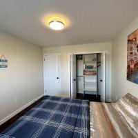 Comfortable Modern Room near YKF Airport III, ξενοδοχείο κοντά στο Διεθνές Αεροδρόμιο Region of Waterloo - YKF, Kitchener