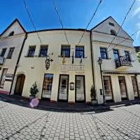 Grėjaus Namas, hotel a Kėdainiai