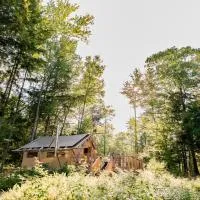 Huttopia Lake George - Adirondacks, hotell sihtkohas Lake Luzerne