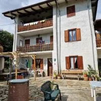 Casa Omnia B&B, хотел в Castellamonte