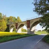 Ferienwohnung am Viaduktweg Familie Roman, hotel Langenleuba-Niederhain városában
