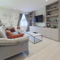 Luxury 3 Bedroom Flat in Maida Vale: bir Londra, Maida Vale oteli