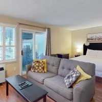 Ground Level, Mtnside w/ Pool, Hot Tub, Tennis!, hotel in Blue Mountains