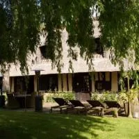 chaumière familiale weekend & vacances paisible, hotel in Saint-Philbert-sur-Risle