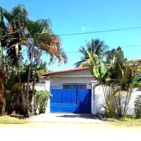 Maison d'hôtes Villa Mont du Pèlerin à Toamasina Madagascar、トアマシナのホテル