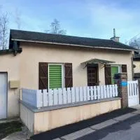 Le chêne BuBu, hotel in Deville