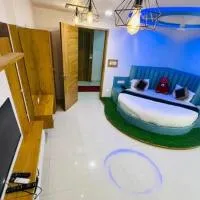 HOTEL GREEEN LEAF، فندق في أناند