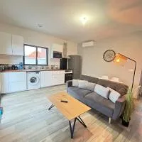 Bella Vista, parking gratuit, 5 min Auxerre, Hotel in Monéteau
