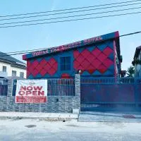 Triple Tee Luxury Hotel & Service Apartments Surulere, hotel i Lagos