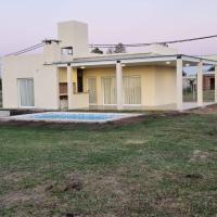 Casa en Gualeguaychú, hotel i nærheden af Gualeguaychú Airport - GHU, Gualeguaychú