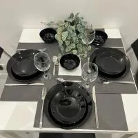 Superbe appartement proche Paris, hotel v mestu Gentilly